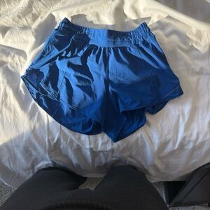 Lululemon Hotty Hot High-Rise Lined Short 2.5” Blue